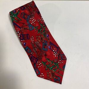 Vintage Vinuchi Silk Tie